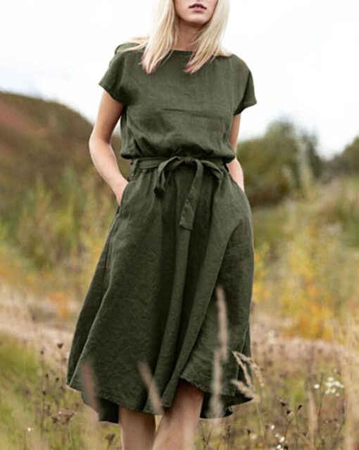 Solid Color A-Line Short Sleeve Crew Neck Dress With Belt