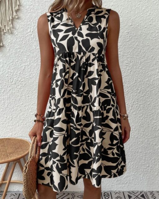 Sleeveless Bohemian Print Dress - Image 5