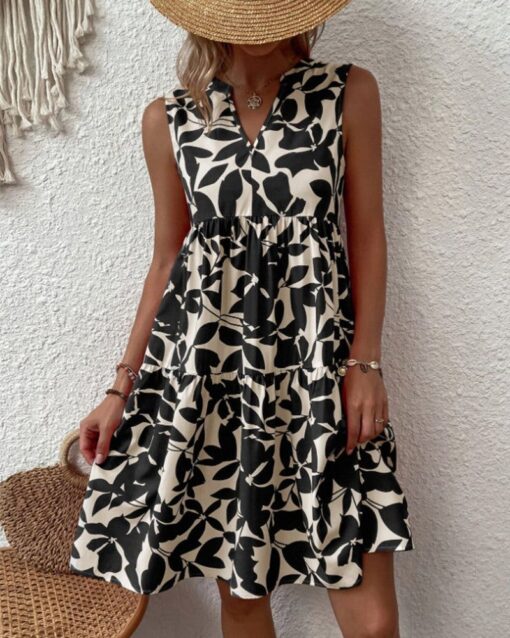 Sleeveless Bohemian Print Dress - Image 6