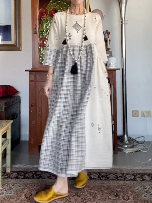 Plaid Printing Long Sleeves Loose Round-Neck Maxi Dresses - Image 2