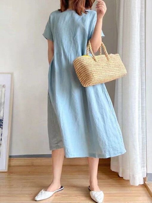 Women's Simple Literary Loose Solid Color Shift Dress - Image 4